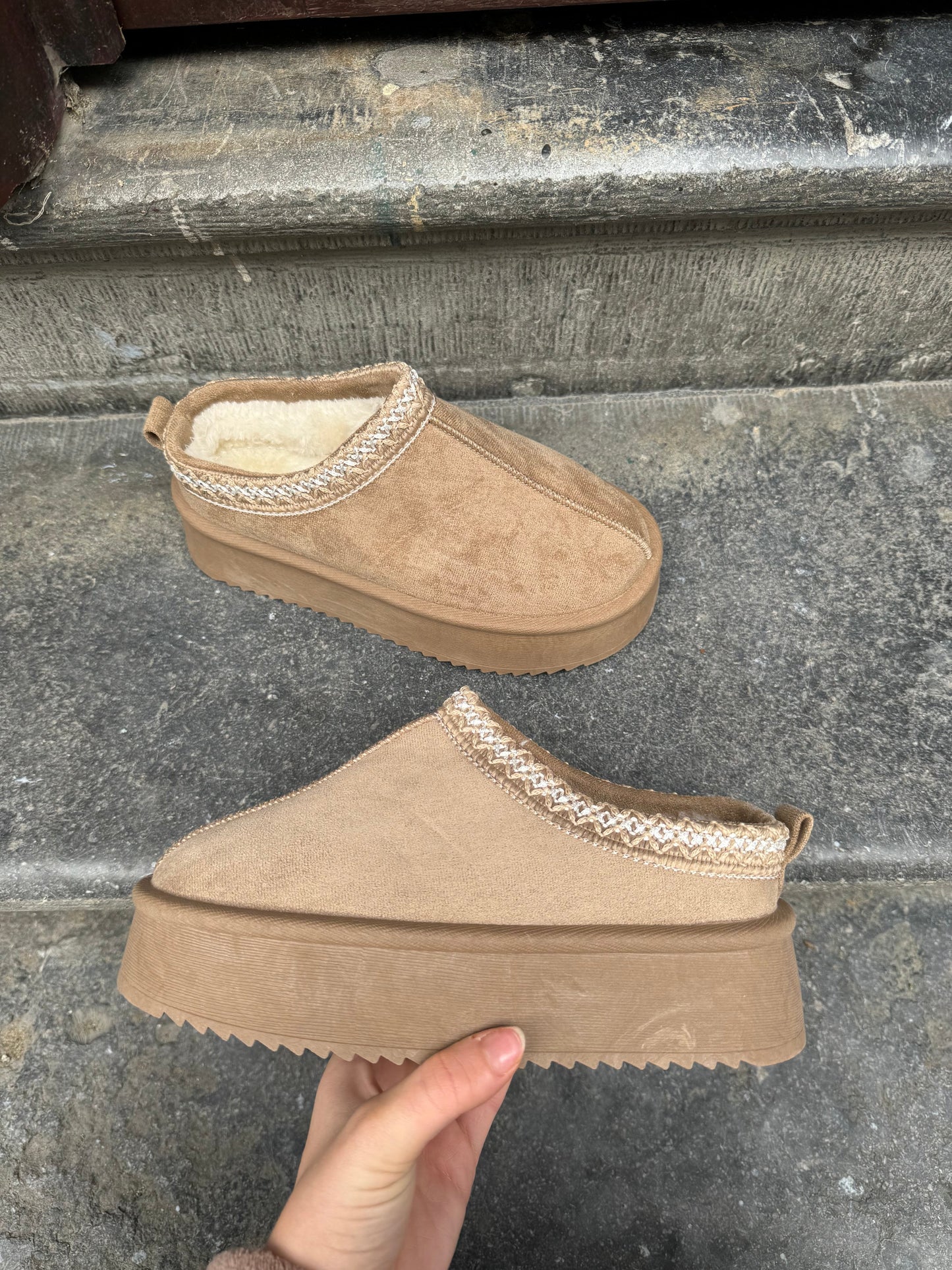 Mules plateformes hautes beige