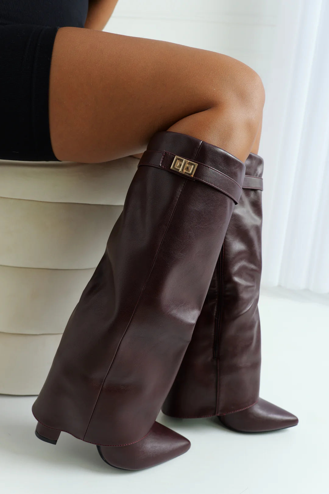 Bottes à talons simili cuir