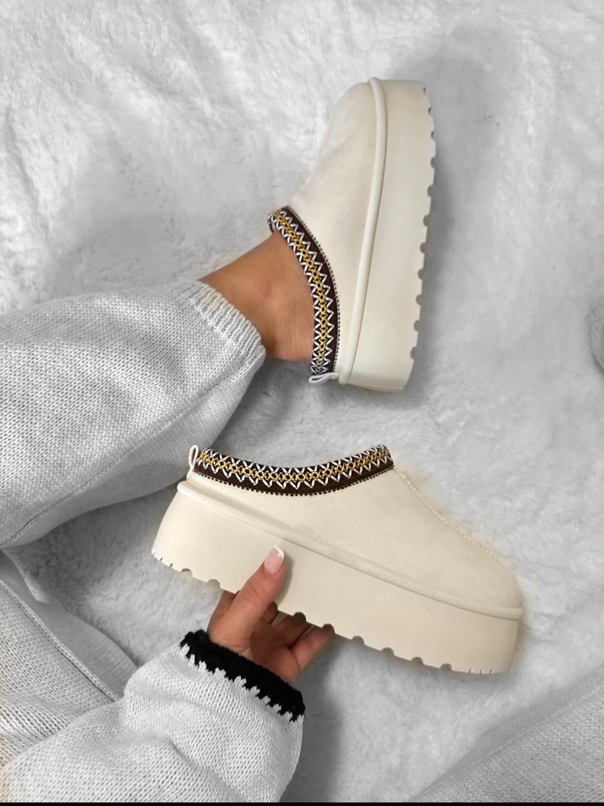 Mules plateformes beige